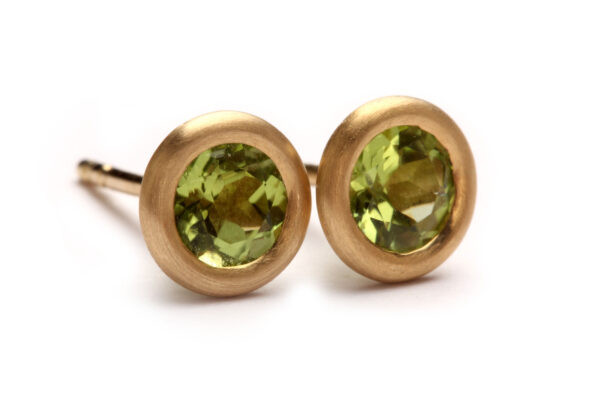 Ohrstecker "Etiam" in Gold mit Peridot